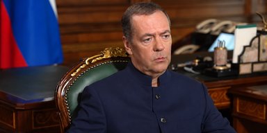"Киев должен это принять": Медведев озвучил требования для "устойчивого мира" в Украине