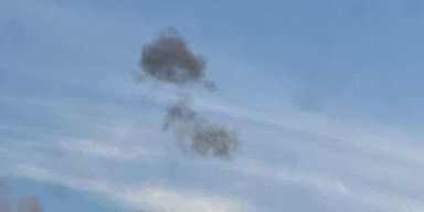 В російському Желєзногорську пролунало 40 вибухів: повідомляють про атаку українських БПЛА (відео)