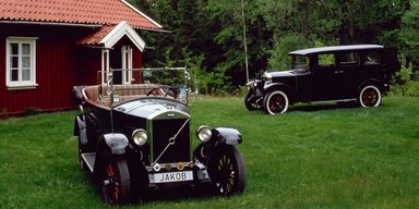 Воплощение безопасности и практичности: автомобили Volvo отмечают день рождения (фото)