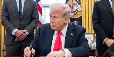 Российским олигархам тоже: Трамп хочет продавать гражданство США за 5 миллионов долларов
