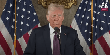 "Була закохана в короля": Трамп зробив несподіване зізнання про свою матір