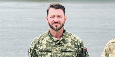 Не опускайте очі: Дмитро Дікусар у формі ЗСУ звернувся до українців у день народження