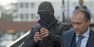 Отказывается возвращать деньги: британец получил 2,5 млн фунтов, подделав лотерейный билет