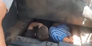 "Екстремали" за $4,5 тисячі: ДПСУ зупинили втікачів від ТЦК, які ховались під дном авто (відео)