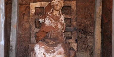 Привлекла тысячи посетителей: статуя богини-матери стала туристической сенсацией Турции (фото)