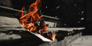 Как предотвратить взрывы и пожары из-за аккумуляторов: названы простые правила