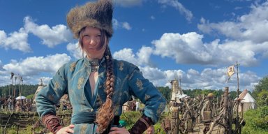 "Зробила все, щоб потрапити": акторка Оксана Черкашина знялась у серіалі "1670" на Netflix