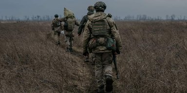 Фронт як покарання? Чому співробітників СБУ, які стежили за Bihus, відправили на війну