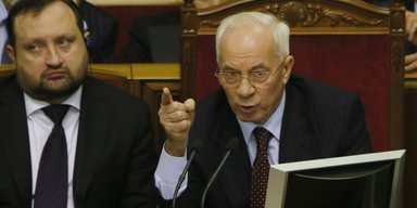 Не написал ни одной научной работы: экс-премьер Украины Николай Азаров стал академиком РАН