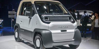 Honda показала необычный беспилотный электромобиль со сменными батареями (фото)