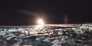 Пропавший вертолет Ми-8 МЧС РФ нашли на дне Онежского озера в Карелии: первые кадры с места происшествия