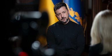 Неефективний "Орешник" і війна з НАТО у 2030 році: головні заяви Зеленського (відео)