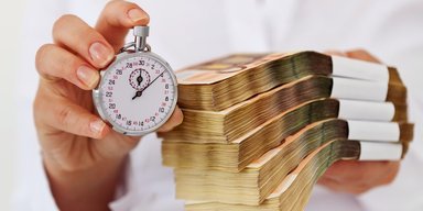 Приховані пастки 90 мільярдів: які ризики для України несе рятівний кредит від ЄС