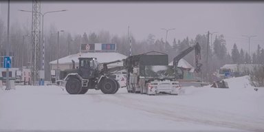 Наплив мігрантів із РФ: Фінляндія направила військових до кордону і будує укріплення (фото)