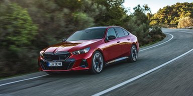 Електромобілі BMW зможуть імітувати роботу коробки передач