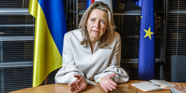 Украинцы должны наносить удары внутри РФ, — министр обороны Нидерландов