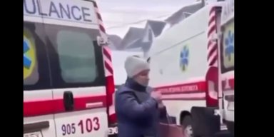 Взрыв в сельсовете на Закарпатье: в сети появились кадры эвакуации раненых (видео)