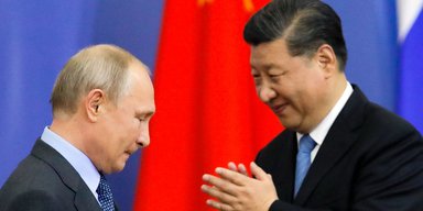 Китай повністю підтримує Росію. Саме він дав зелене світло на загострення