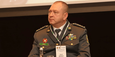 Экс-главу ГПСУ Дейнеко списали со службы по состоянию здоровья, — Глагола