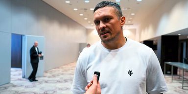 За меня проголосовало бы больше: Усик оценил свои шансы на выборах (видео)
