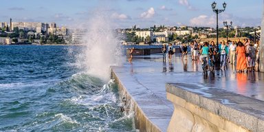 Принуждение к отдыху. Каким будет курортный сезон в Крыму