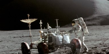 Вчені закликали NASA доставити з Місяця 50-річні відходи екіпажу місії "Аполлон-15" (фото)