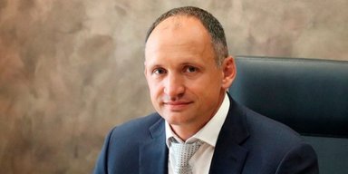 Купили по странной схеме: заместитель главы ОП живет в доме, который ему не принадлежит, — расследование