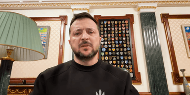 Россияне ударили по телебашне в Харькове накануне звонка Байдена, — Зеленский