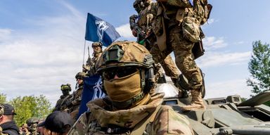"Мощная операция": в Сухопутных войсках оценили эффективность рейда российских добровольцев