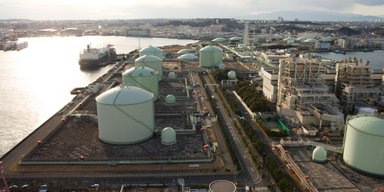 Газ під санкціями: чому ЄС не готовий миттєво відмовитися від російського СПГ