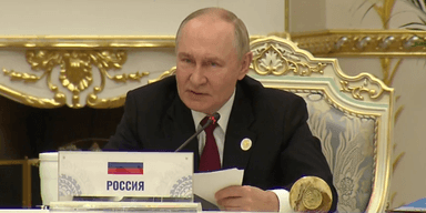 Переговори щодо України: Путін заявив, що дотримується обговорених з Трампом "принципових положень"