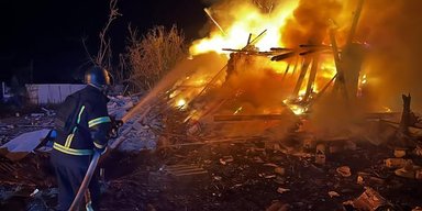 ВС РФ массированно атаковали Украину: есть погибшие и разрушения, задержатся поезда (фото)