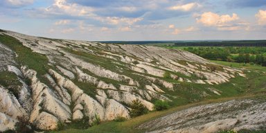 День сурка, который не хочется заканчивать. Чем заманивает туристов национальный парк "Двуречанский"