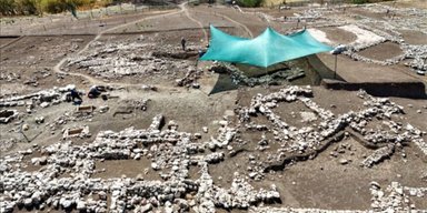 Нетипичное здание: в Турции ученые нашли 9500-летнее сооружение (фото)