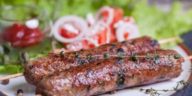 Чевапчичи: рецепт вкусных колбасок из фарша