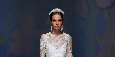 Smokey eyes та нюдові відтінки. Топ-5 варіантів весільного макіяжу