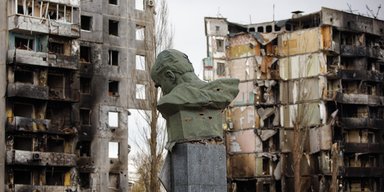 Найбільше вкрали на вікнах: при відновленні Бородянки "зникли" 20 млн грн