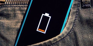 Телефон с 1% заряда помог спасти жизни 12 людям: что с ними произошло (фото)