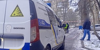 В Одессе при взрыве авто погиб мужчина: СМИ пишут, что он был военным (фото, видео)