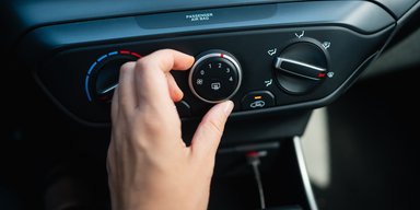 Как быстро охладить салон авто в жару: простой и действенный метод