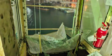 Россияне в Одесской области атаковали два гражданских судна с зерном (фото)