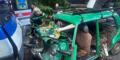 10 человек в салоне ВАЗа: в ДТП под Киевом погибли два маленьких ребенка (фото)