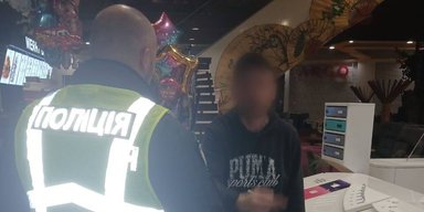 Невідомий підірвав гранату у київському ТРЦ "Дрім таун", — соцмережі (оновлено)