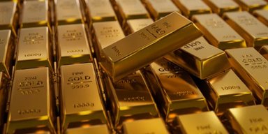 Майже $4000 за унцію: ціна золота побила історичний рекорд завдяки війнам