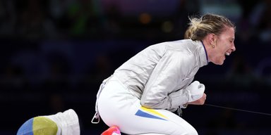 Первое "золото" на Олимпиаде: женская сборная Украины в фехтовании обошла Республику Корея
