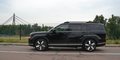 Оригінальний і практичний: тест-драйв нового Hyundai Santa Fe