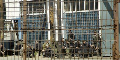 В стиле "Побега из Шоушенка": в РФ заключенные сбежали из тюрьмы через подкоп