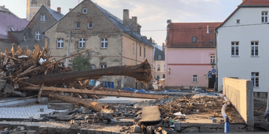 "В 2022 году — мы вам, а в 2024 — вы нам": как украинцы помогли полякам после наводнения (фото)