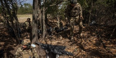 "Серйозна робота": у Харківській області наступ РФ провалився, — Зеленський (відео)