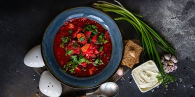 Зачем добавлять в борщ сливочное масло